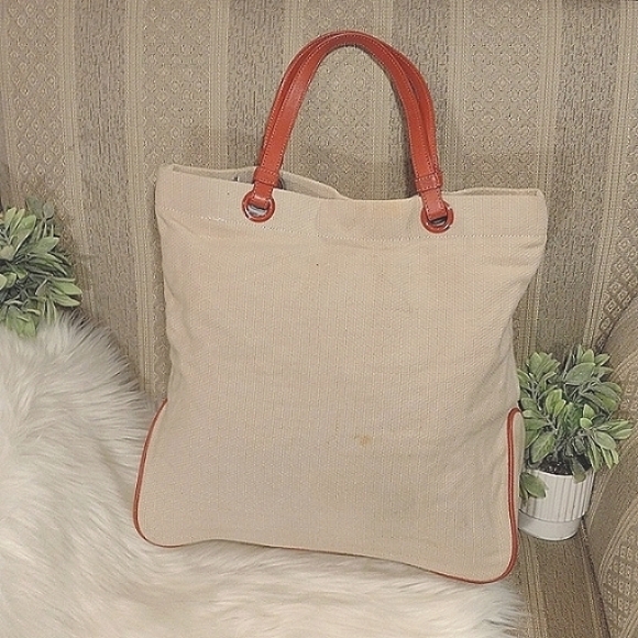Marc Jacobs Beige and Red Tote Bag - Picture 3 of 15